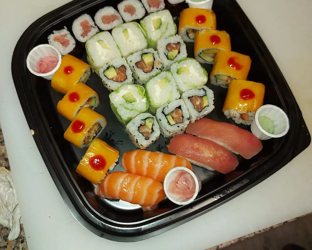SUSHI TWIN BOX (34 pièces)